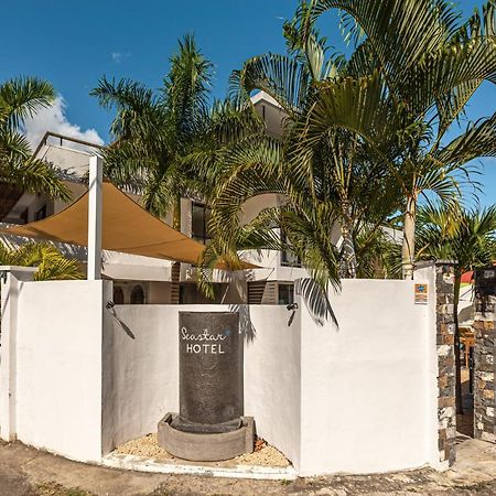 Seastar Hotel Flic-en-Flacq Екстериор снимка